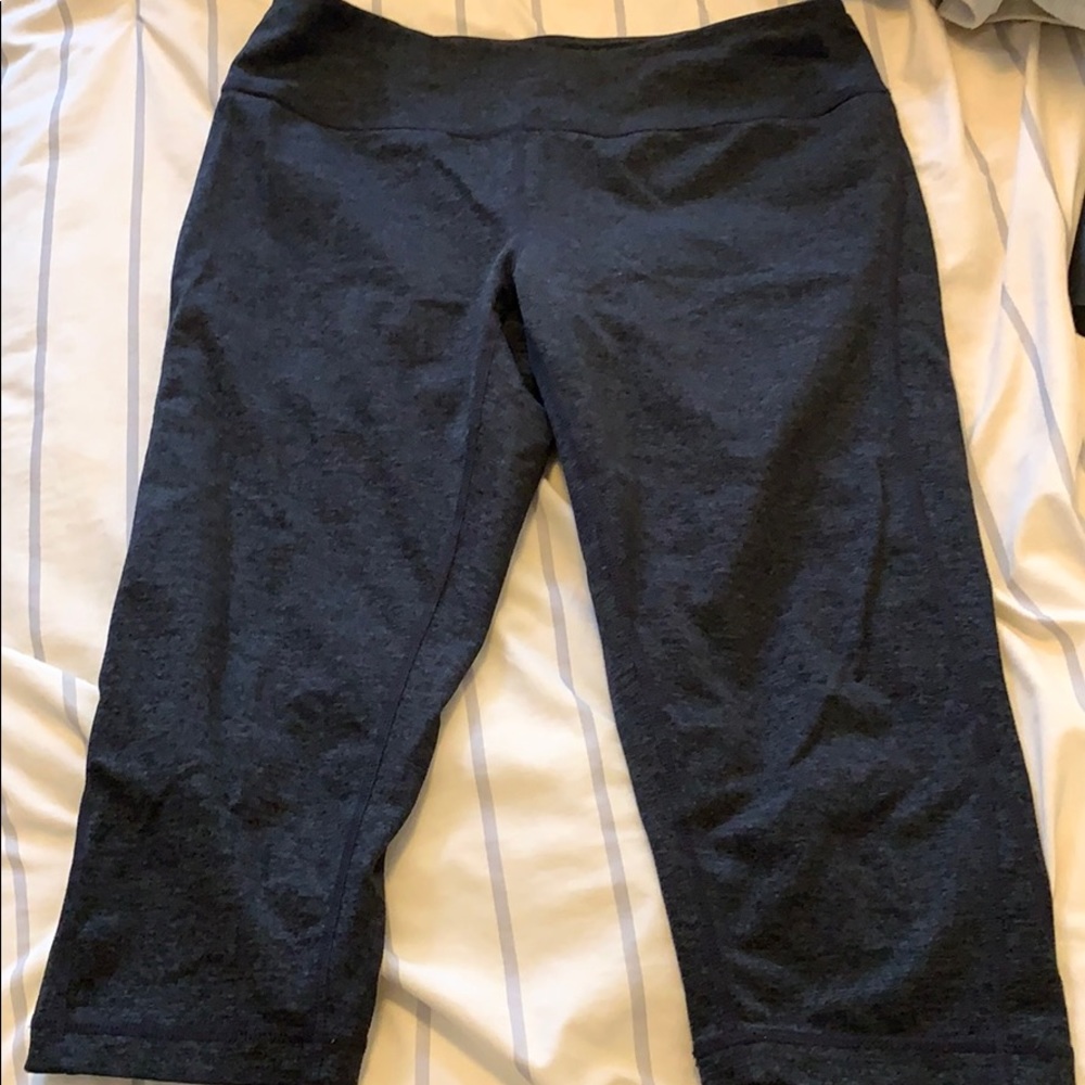 Zella crop leggings